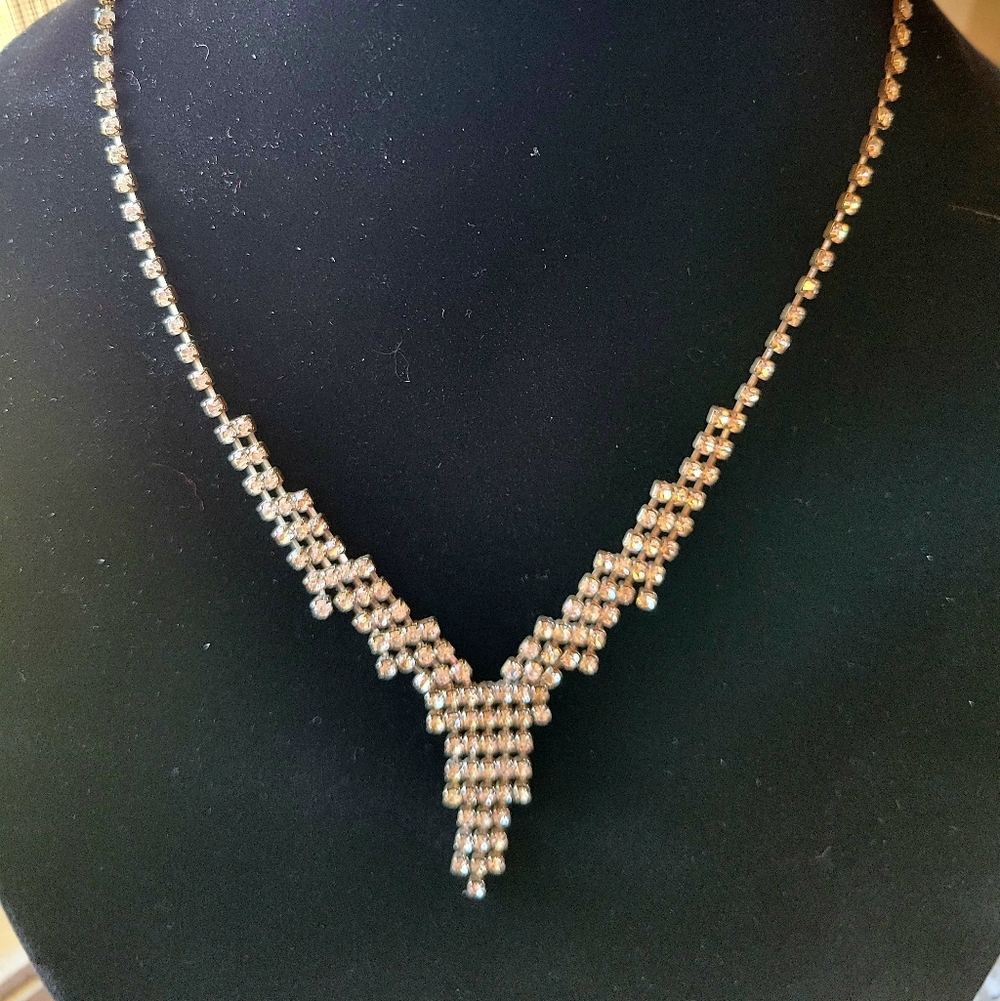 Six Elegant Silver Tone and Black Rhinestone Necklaces - Picture 4 of 7